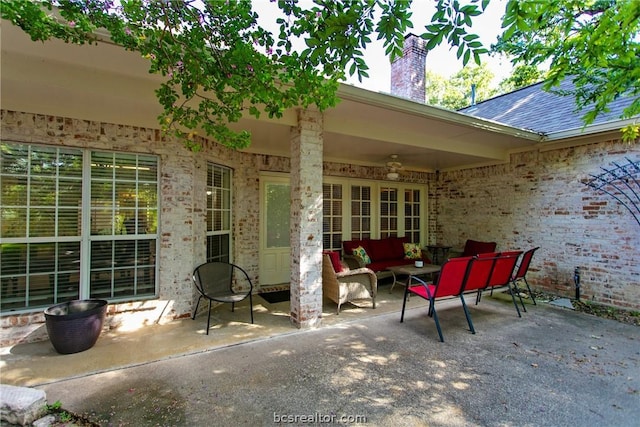 view of patio featuring outdoor lounge area and ceiling fan