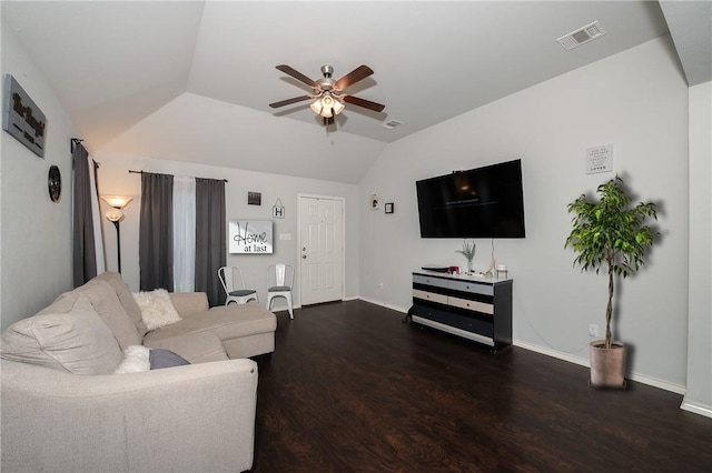 122 Dove Ct, Navasota, TX 77868 - living area featuring a ceiling fan, wood finished floors, and lofted ceiling