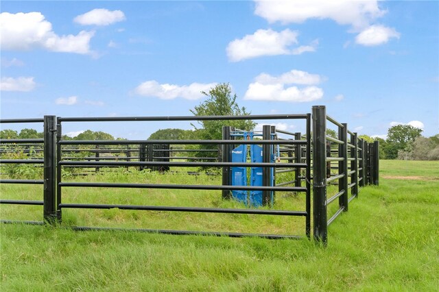 11 & Rd, Paige, TX 78659