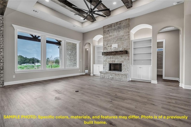 4760 Coral River Rd, College Station, TX 77845 - unfurnished living room with baseboards, recessed lighting, ceiling fan, and visible vents