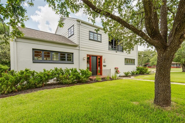 301 Hensel Ave, Bryan, TX 77801 - photo 2