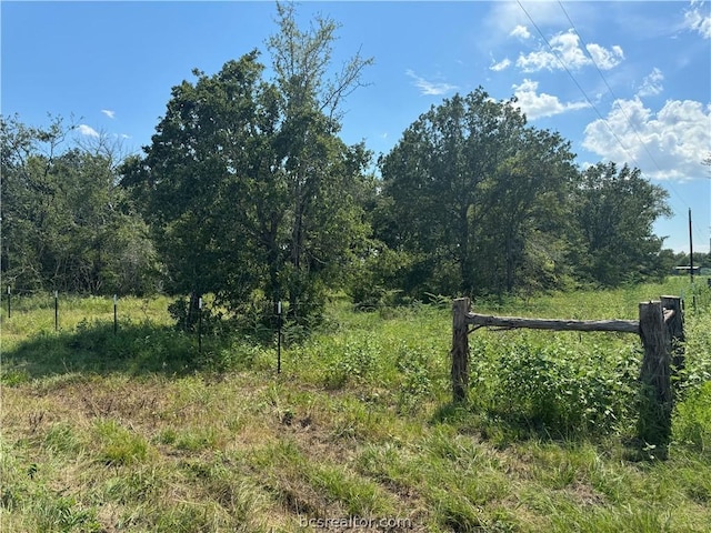 Listing photo 3 for 2499 Barker Prairie Rd, Navasota TX 77868