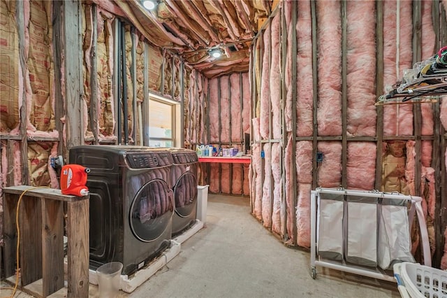 interior space with washing machine and clothes dryer