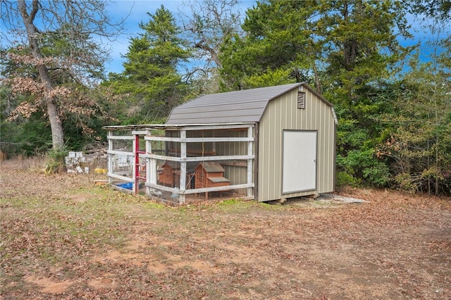 view of outbuilding