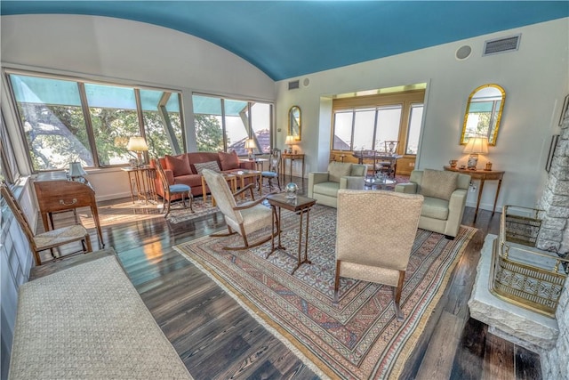 10209 Seward Plantation Rd, Brenham, TX 77833
