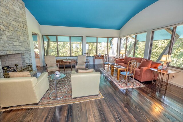 10209 Seward Plantation Rd, Brenham, TX 77833