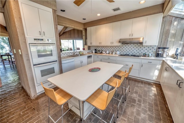 10209 Seward Plantation Rd, Brenham, TX 77833