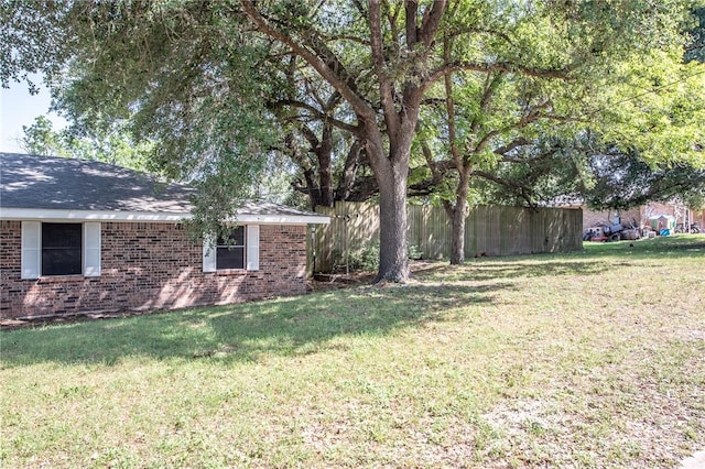 885 7th St, Somerville, TX 77879 - view of yard
