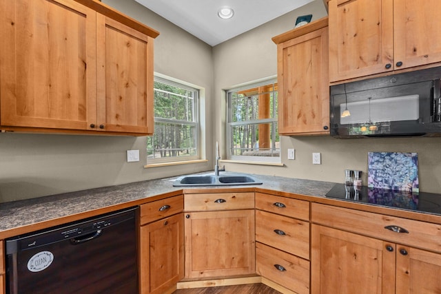 1157 Orin-Rice Rd, Colville, WA 99114 - kitchen featuring black appliances, dark countertops, wood finished floors, and recessed lighting