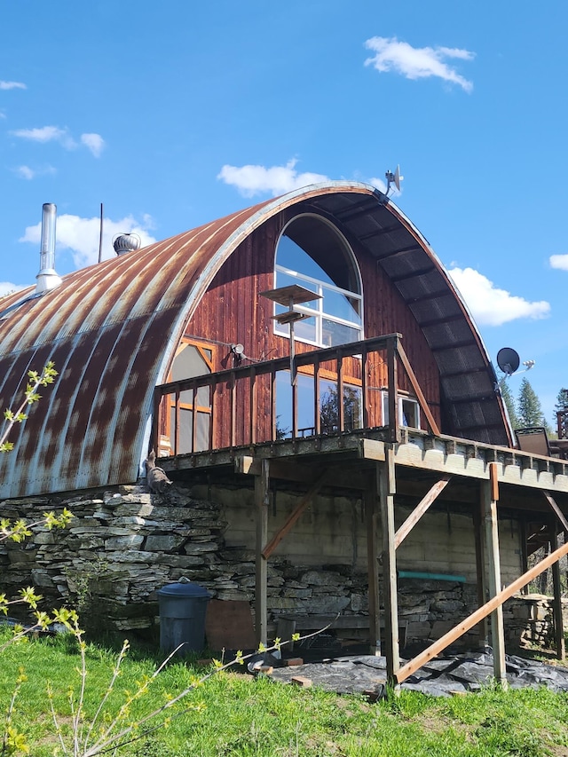 3164 Denney Ranch Way, Kettle Falls, WA 99141 - rear view of house with metal roof and a gambrel roof