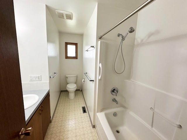 824 S Chester St, Colville, WA 99114 - full bathroom with tile patterned floors, toilet, vanity, and washtub / shower combination