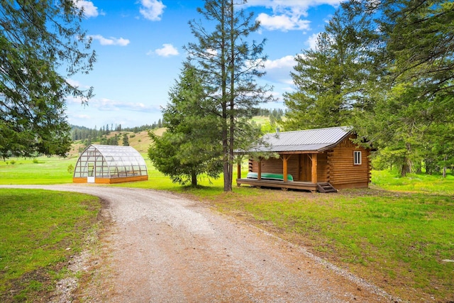 3475B Waitts Lk Rd, Valley, WA 99181 - view of dirt / gravel driveway featuring an exterior structure