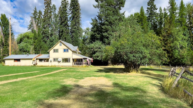 1873 Greenhouse Rd, Ione, WA 99139 - view of yard with a porch