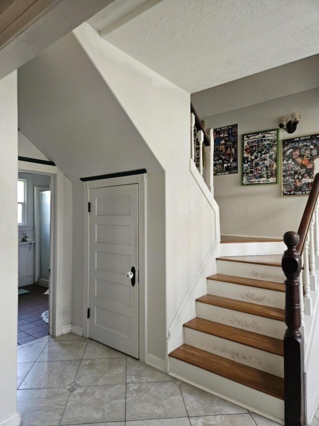 453 E Astor Ave, Colville, WA 99114 - stairs featuring baseboards