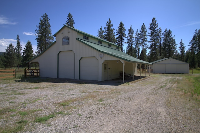 1425 Chapin Rd N, Evans, WA 99126 - garage featuring a detached garage