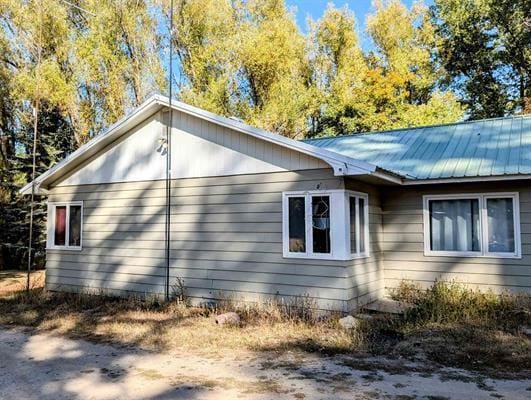 4439 Whittier Rd, Clayton, WA 99110 - photo 6