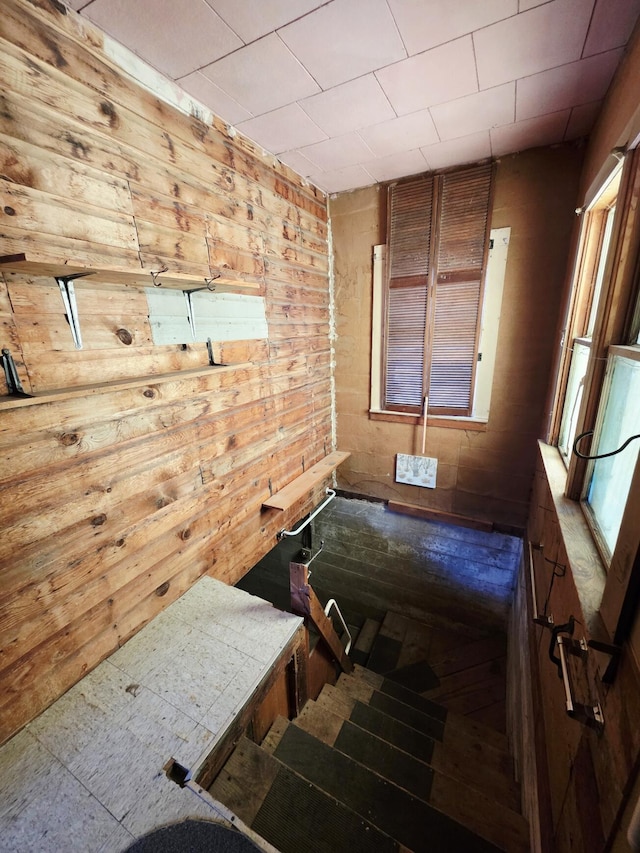 707 N 4th St W, Chewelah, WA 99109 - stairs with wooden walls