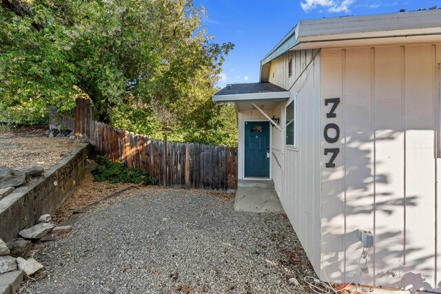 view of property entrance