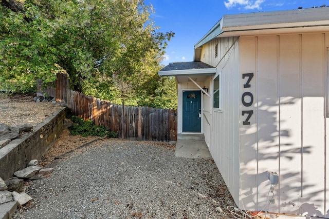 view of property entrance