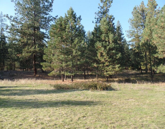 property view of mountains featuring a water view