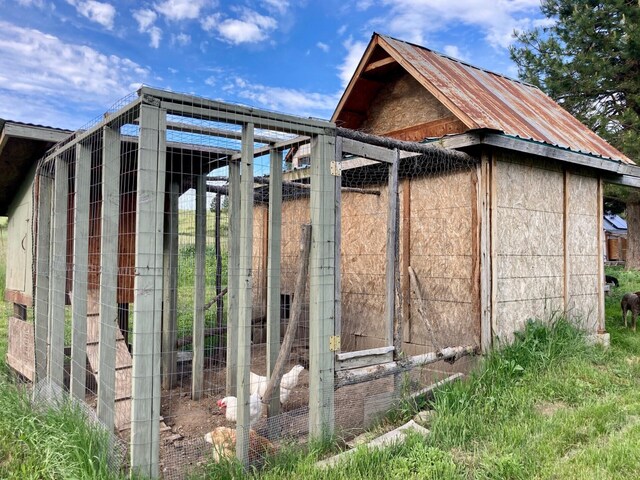 view of outdoor structure