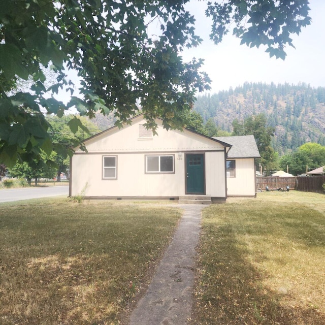 380 W 5th Ave, Kettle Falls, WA 99141 - photo 2