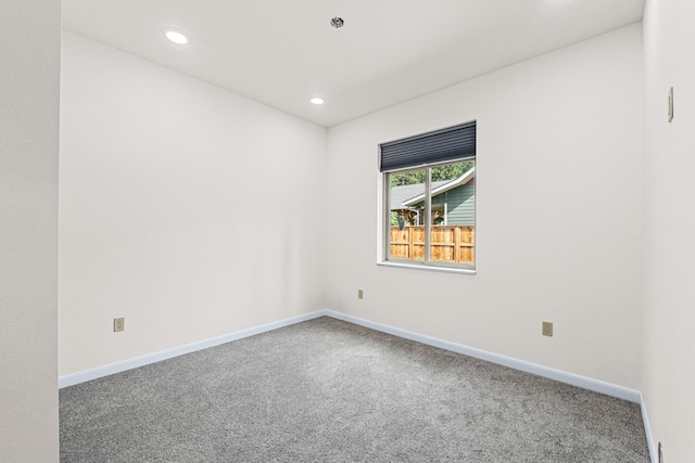 250 Hogans Way, Chewelah, WA 99109 - carpeted empty room with baseboards and recessed lighting