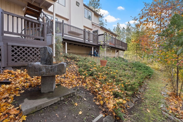 4203 S Suncrest Ln, Spokane Valley, WA 99037 - view of side of home with a wooden deck