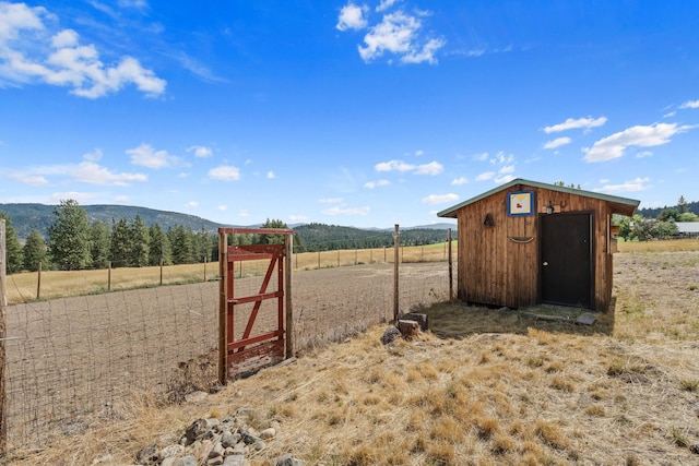 exterior space featuring a rural view