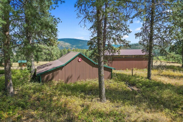 exterior space with a mountain view