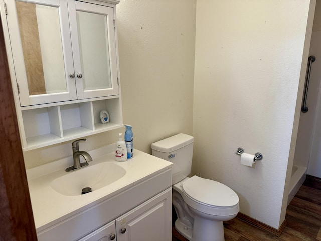 3305 Bradeen Rd, Rice, WA 99167 - bathroom with wood finished floors, vanity, a shower, and a bathtub