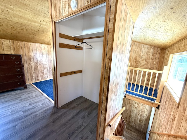 3305 Bradeen Rd, Rice, WA 99167 - view of closet