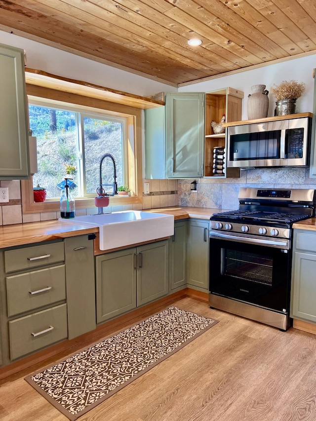 3705 Hope Way, Kettle Falls, WA 99141 - kitchen with stainless steel appliances, wooden ceiling, gray cabinetry, and a sink