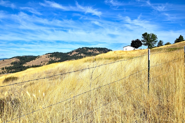 exterior space featuring a rural view