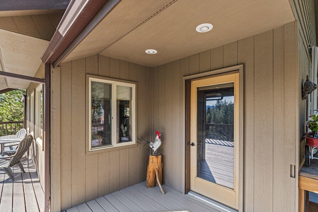 view of property entrance
