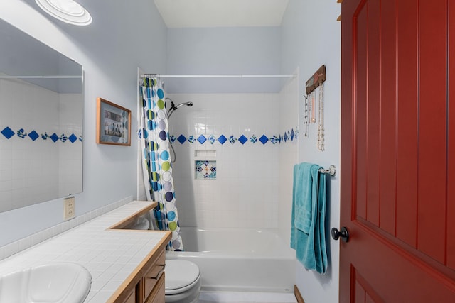 40 Happy Jack Rd, Curlew, WA 99118 - full bathroom featuring shower / bath combo with shower curtain, toilet, and vanity