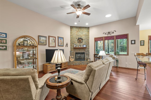 420 Palmer Ln, Chewelah, WA 99109 - living room with a ceiling fan, a fireplace, wood finished floors, baseboards, and recessed lighting