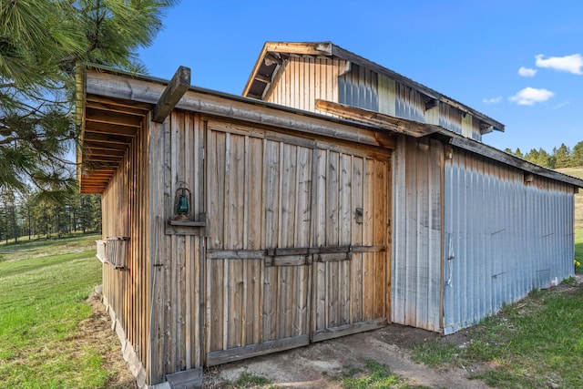 view of outbuilding featuring an outbuilding