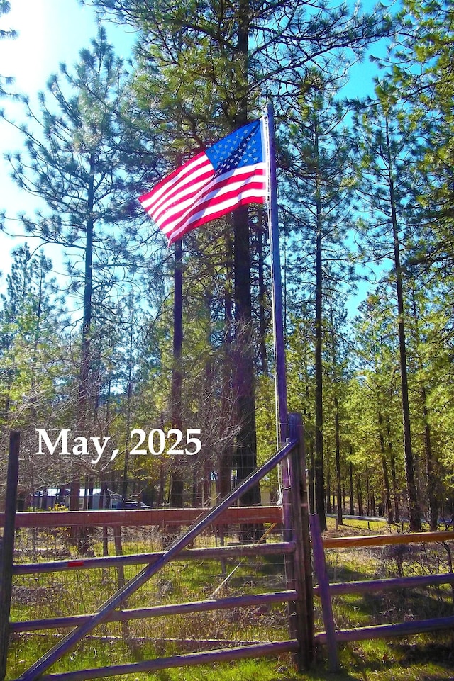 11 Crestview Dr, Kettle Falls, WA 99141 - view of playground