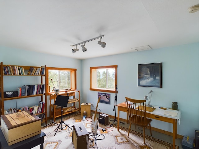 156 Gold Mountain Rd, Republic, WA 99166 - interior space featuring track lighting