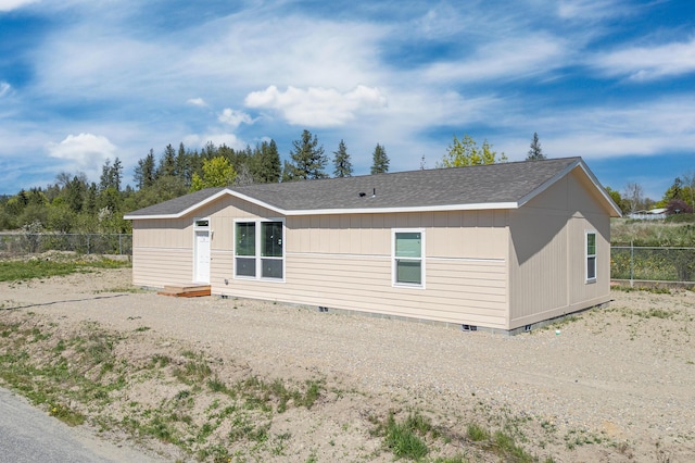 906 Valley Ave, Chewelah, WA 99109 - exterior space with crawl space, fence, and roof with shingles