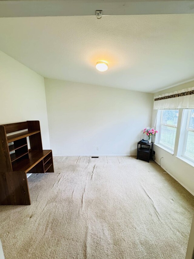 211 8th Ave, Ione, WA 99139 - view of carpeted empty room