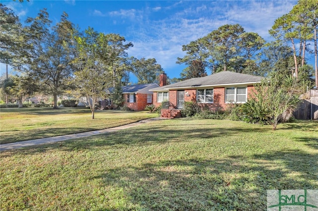 116 E 66th St, Savannah, GA 31405 - ranch-style home featuring a front lawn