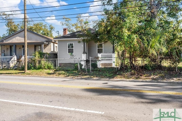 view of front of house with covered porch