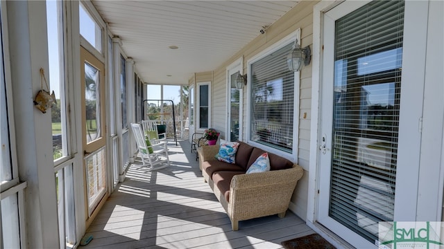 view of sunroom / solarium