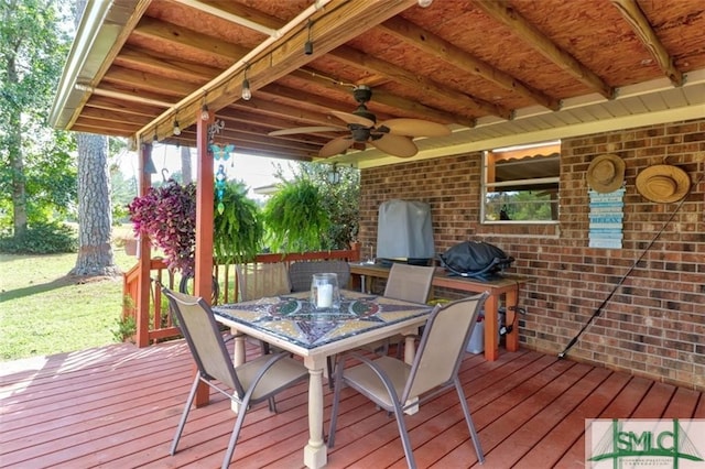 deck with ceiling fan