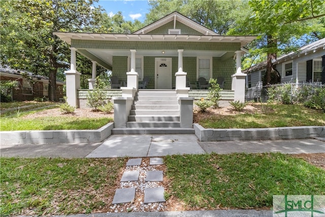 bungalow with a porch