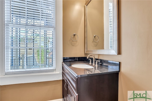 bathroom featuring oversized vanity