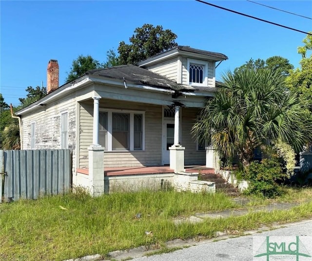 bungalow-style house with a porch