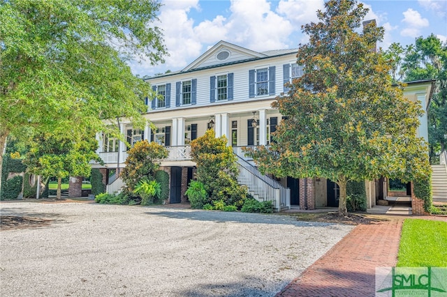 view of front of house